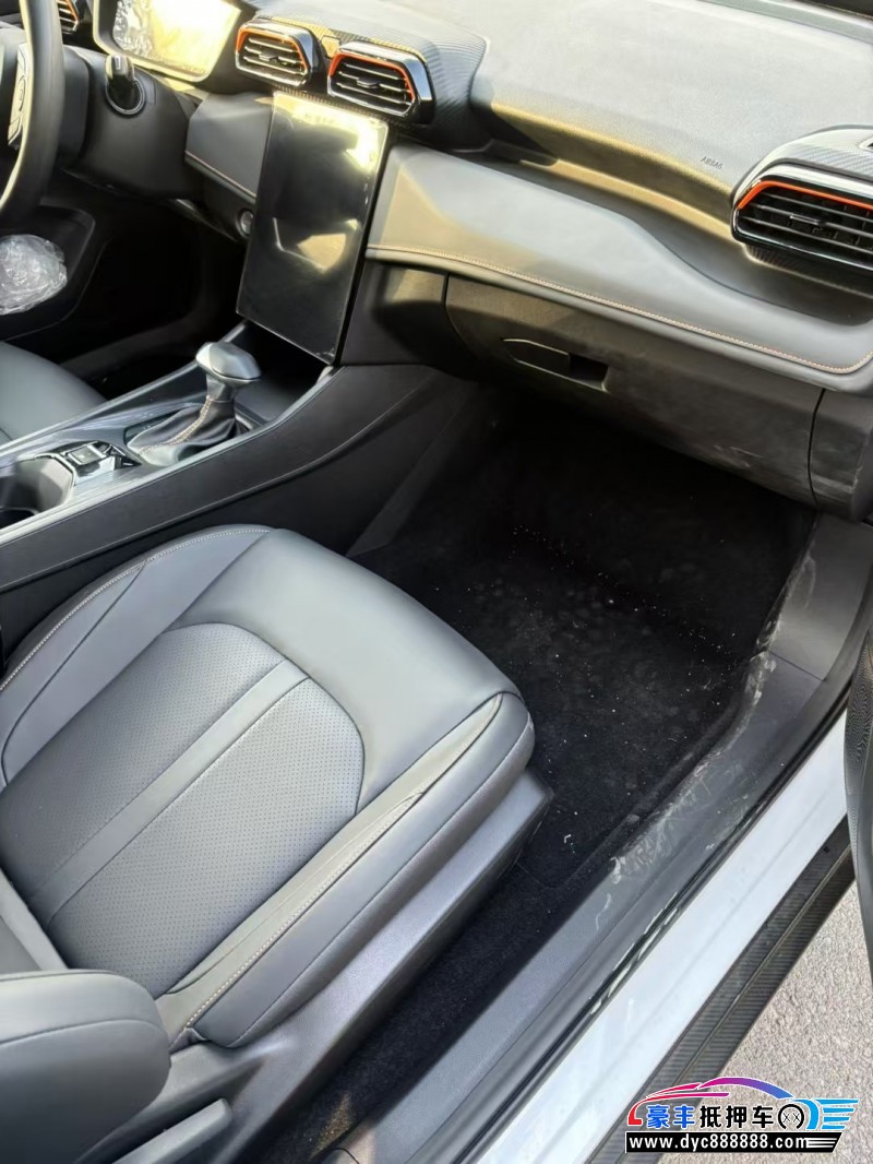 24年东风风神奕炫轿车抵押车出售