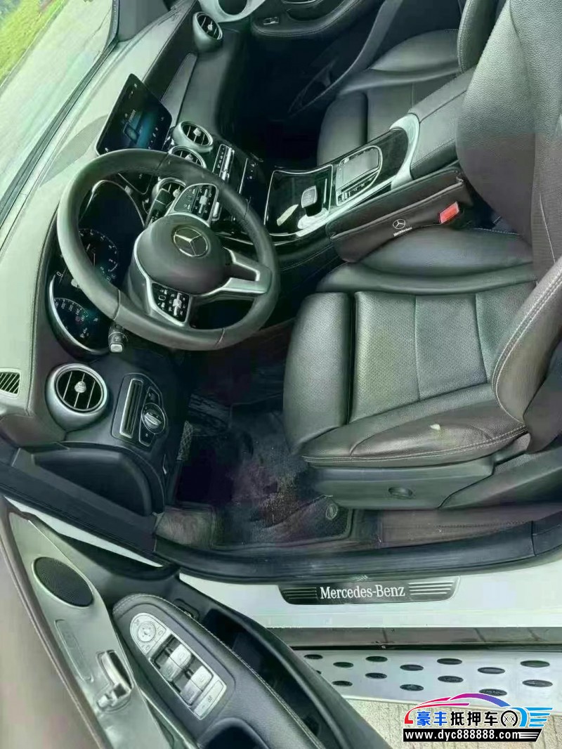 21年奔驰GLC轿车抵押车出售
