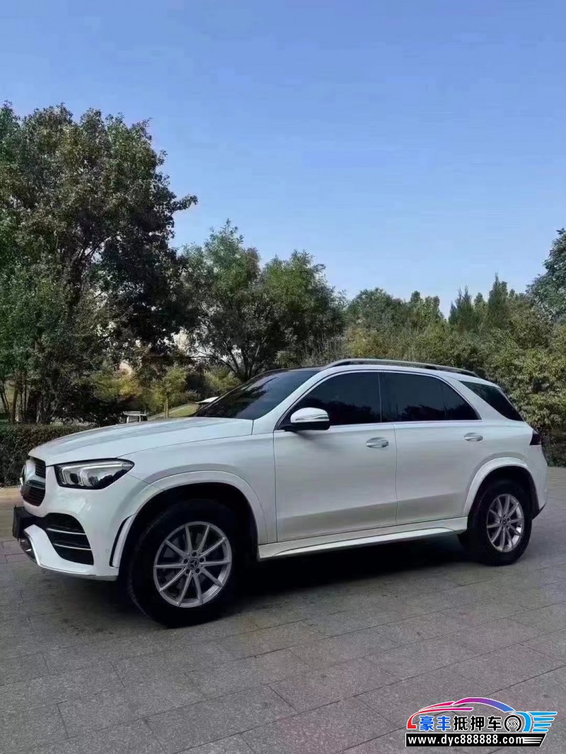 19年奔驰GLE轿车抵押车出售