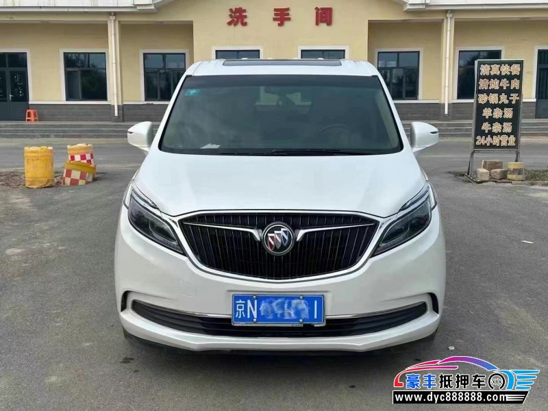 17年别克GL8轿车抵押车出售