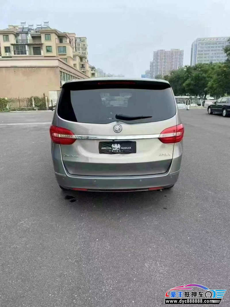 17年别克GL8MPV抵押车出售