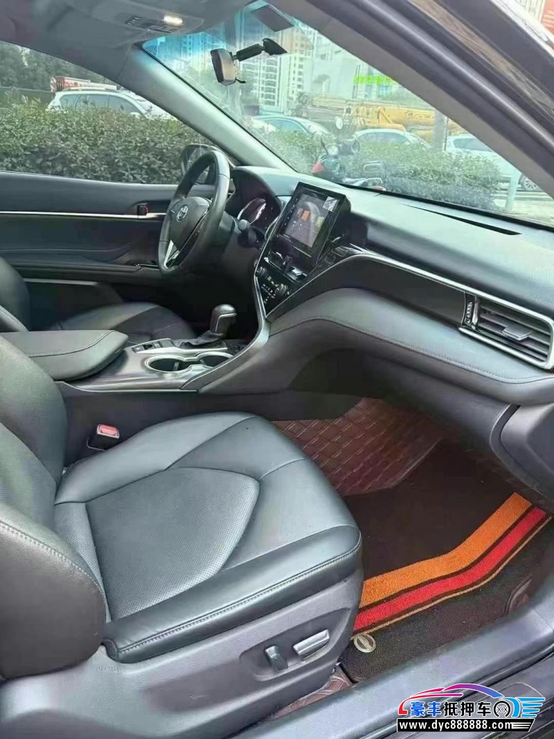 23年丰田凯美瑞轿车抵押车出售