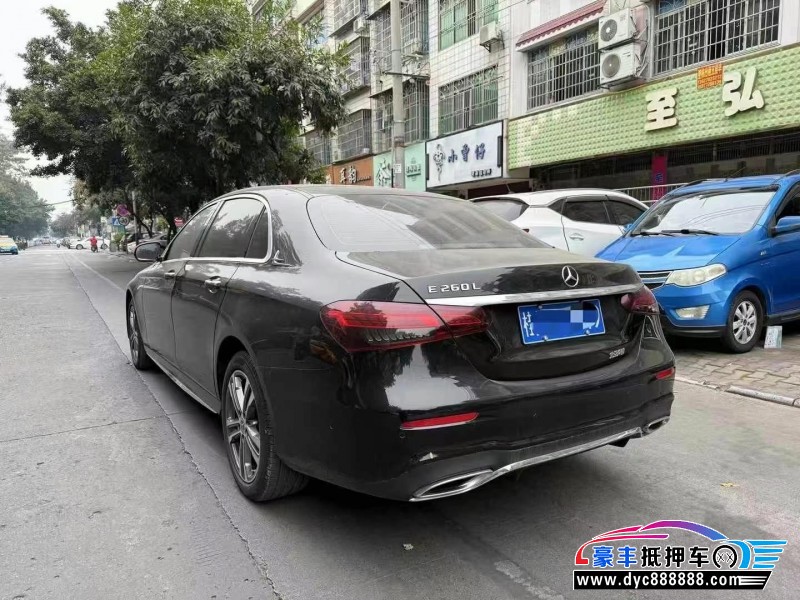 23年奔驰E轿车抵押车出售