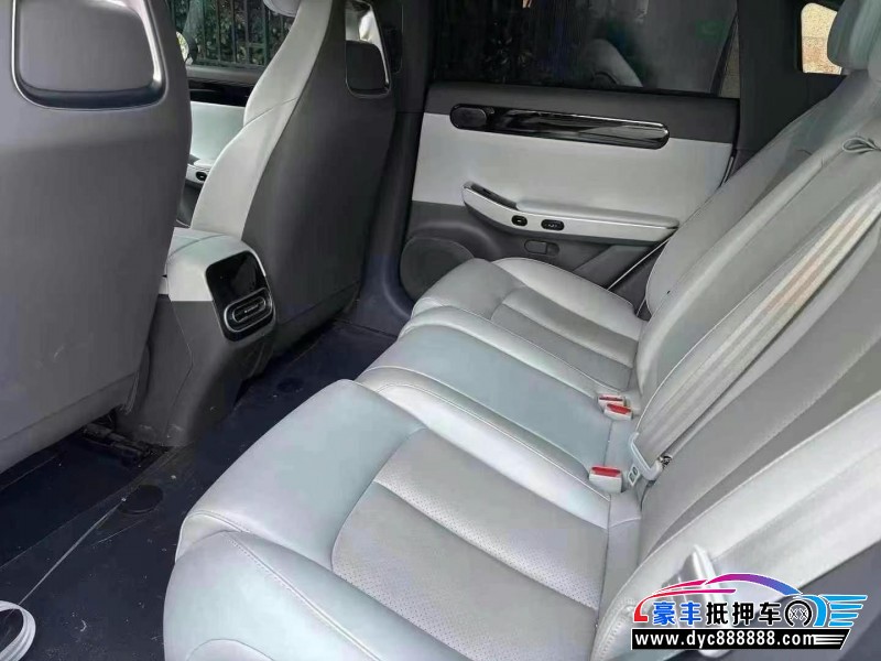 23年零跑c01轿车抵押车出售