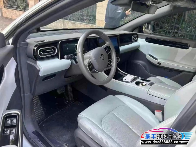 23年零跑c01轿车抵押车出售