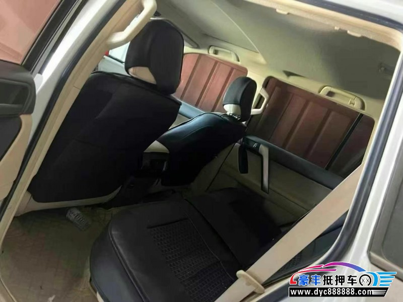 17年丰田普拉多（霸道）轿车抵押车出售