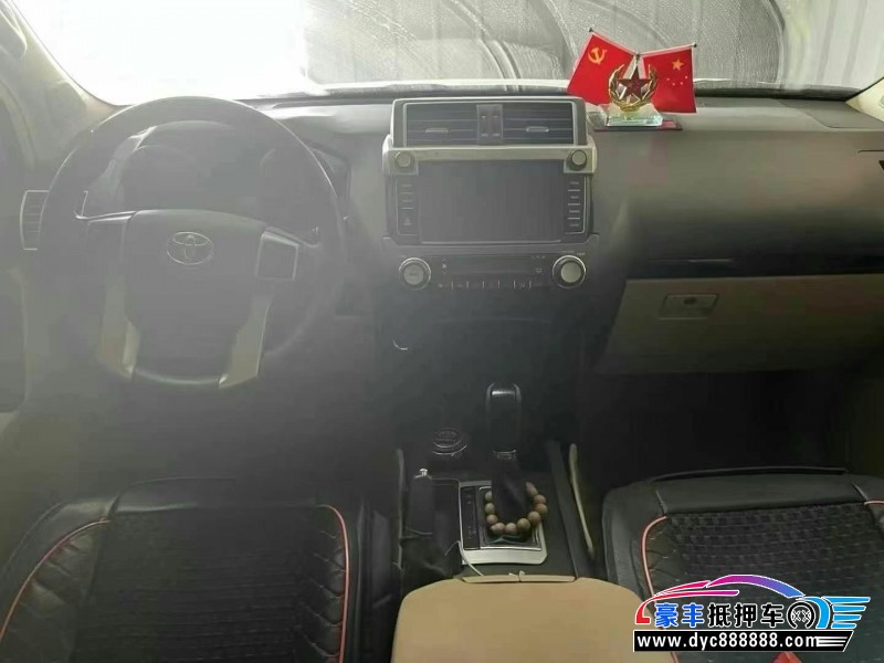 17年丰田普拉多（霸道）轿车抵押车出售