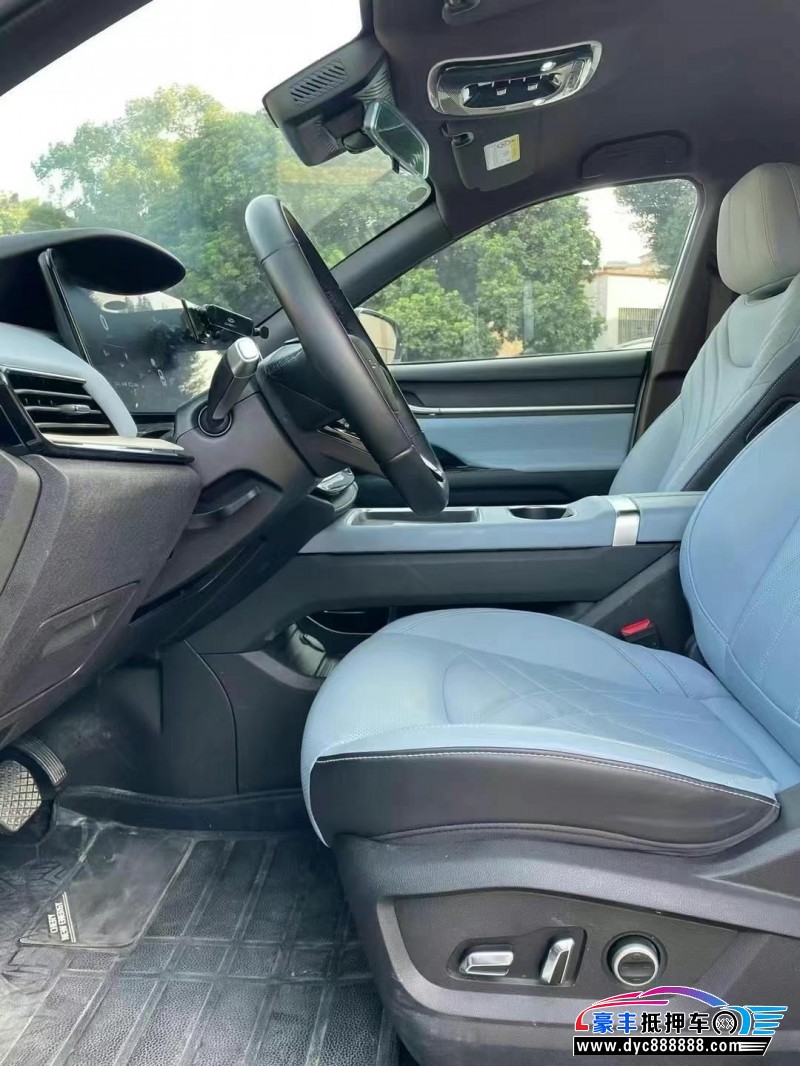 24年奇瑞舒享家轿车抵押车出售