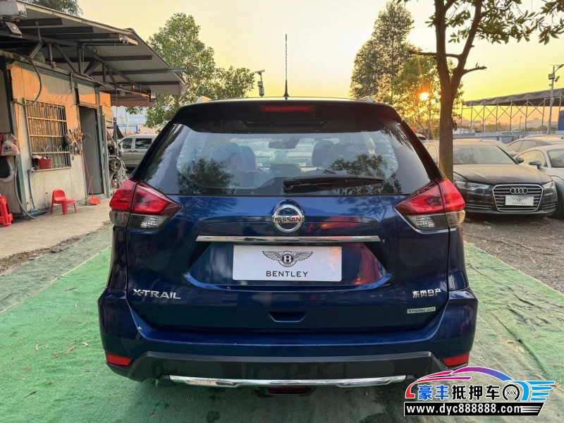 19年日产奇骏轿车抵押车出售