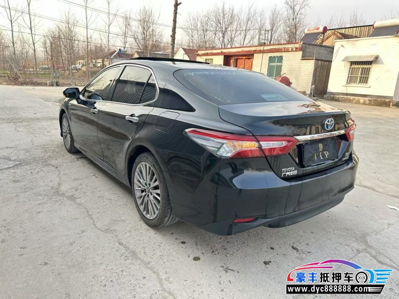 18年丰田凯美瑞轿车抵押车出售