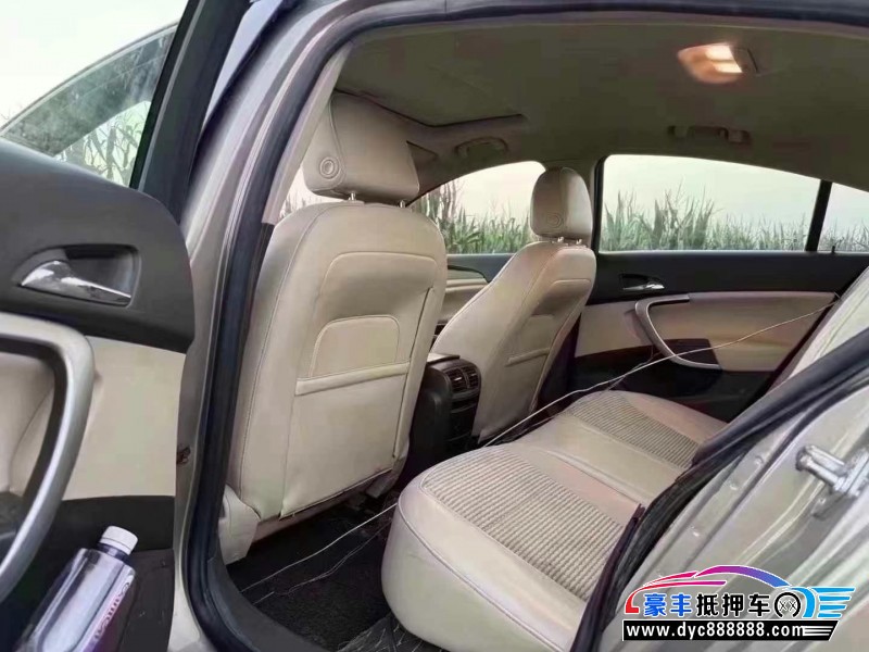 16年别克君威轿车抵押车出售