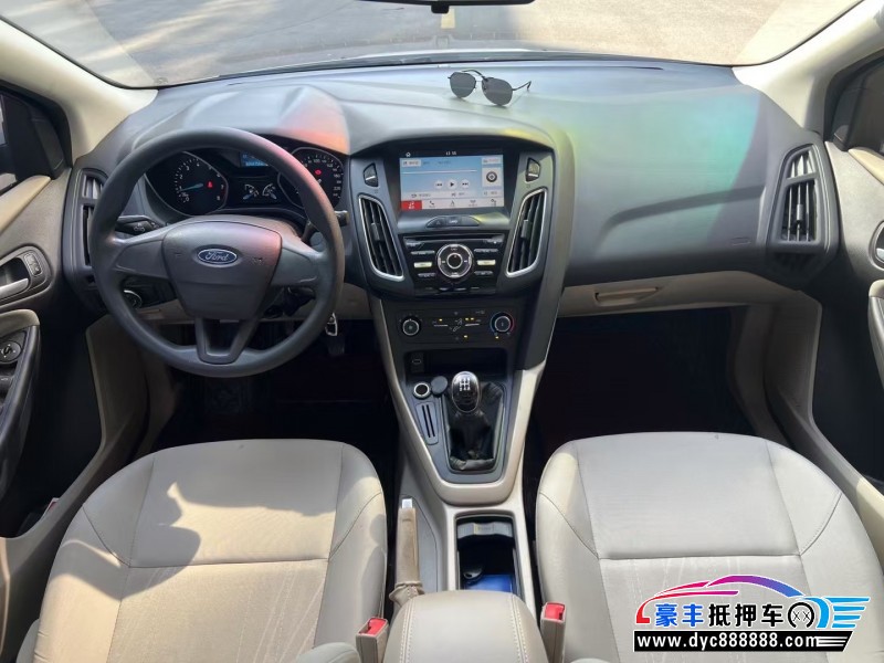 18年福特福克斯轿车抵押车出售