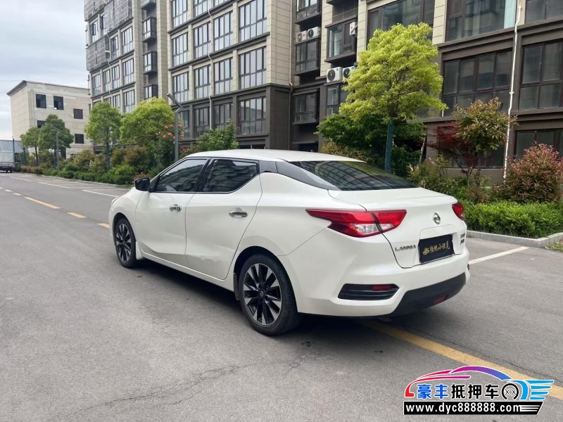 20年日产蓝鸟轿车抵押车出售