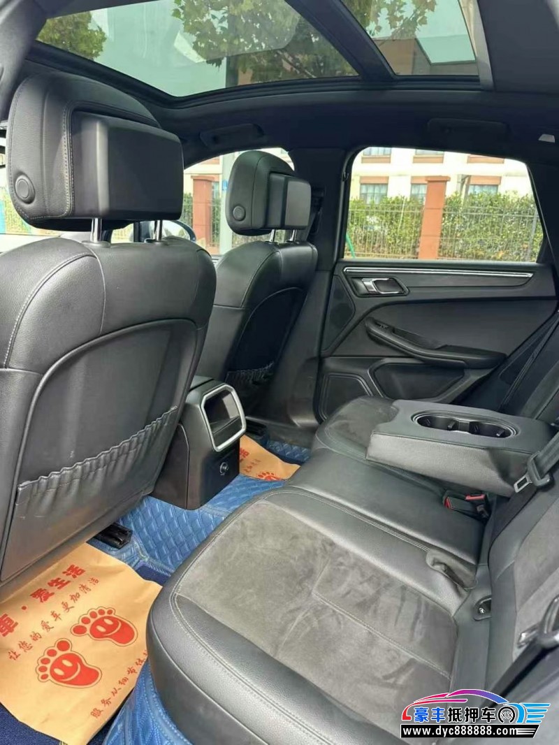 15年保时捷Macan迈凯轿车抵押车出售