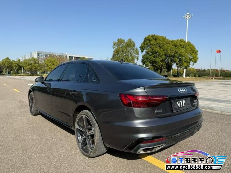 23年奥迪A4L轿车抵押车出售