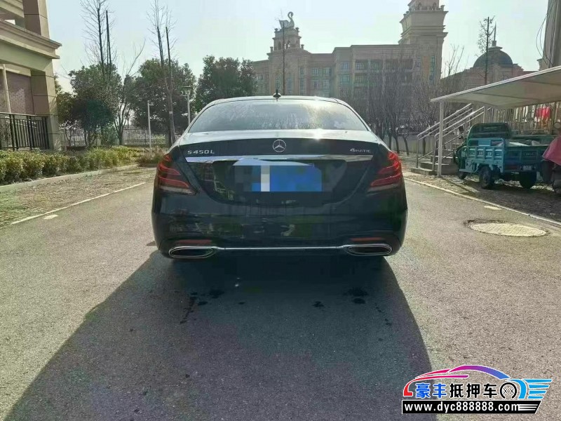 17年奔驰S轿车抵押车出售