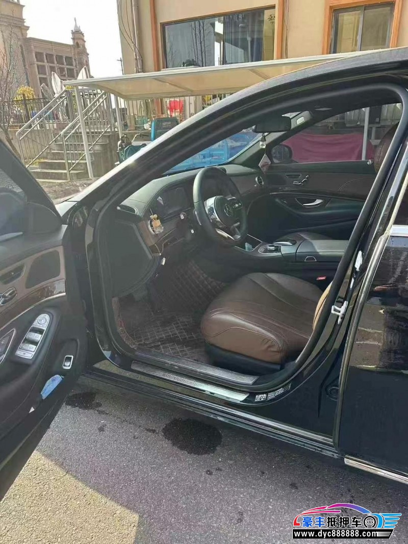 17年奔驰S轿车抵押车出售