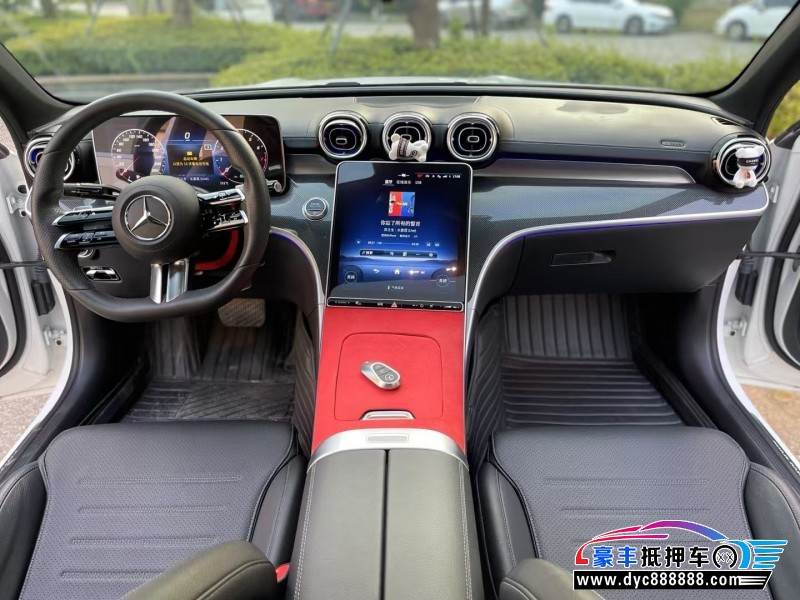 21年奔驰C轿车抵押车出售