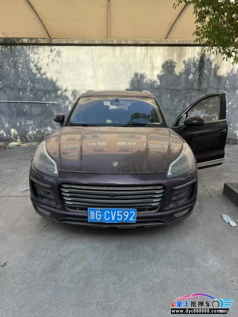 17年众泰SR9SUV抵押车出售