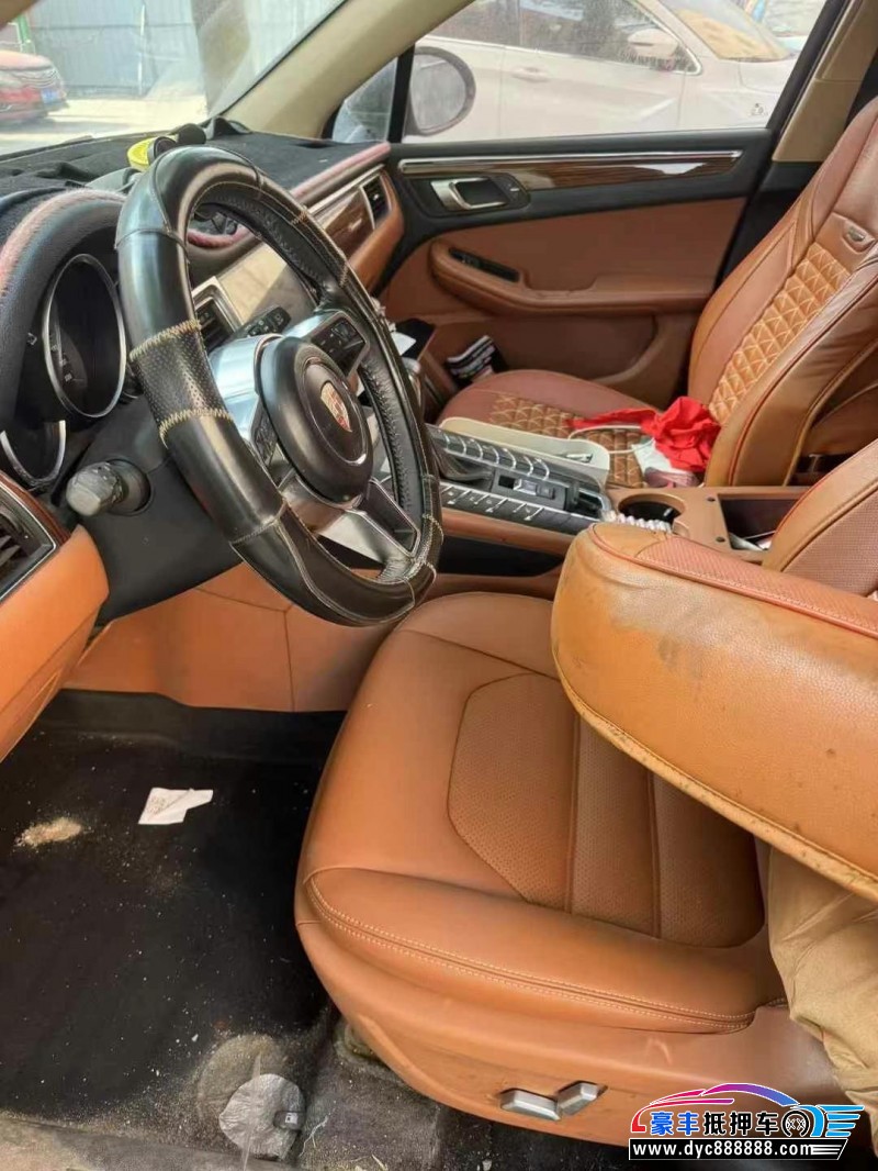 17年众泰SR9SUV抵押车出售