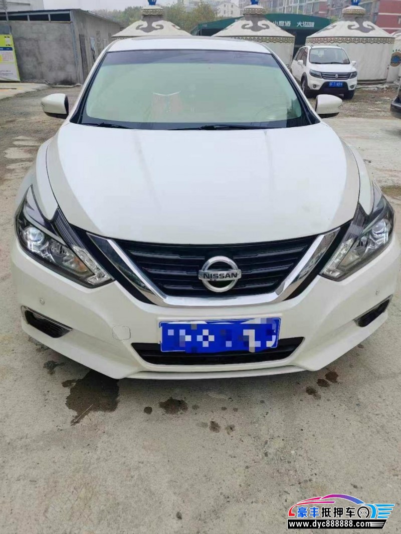18年日产天籁轿车抵押车出售
