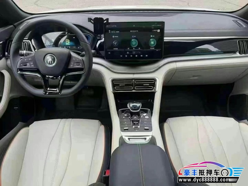 23年比亚迪宋轿车抵押车出售