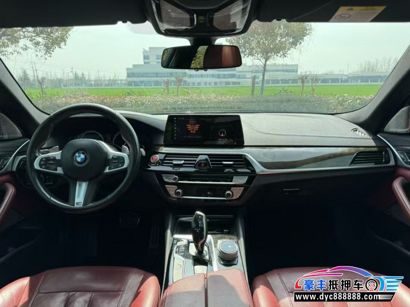 18年宝马5系轿车抵押车出售