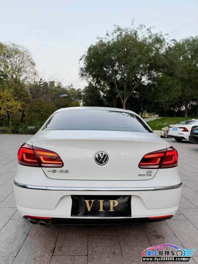 17年大众CC轿车抵押车出售