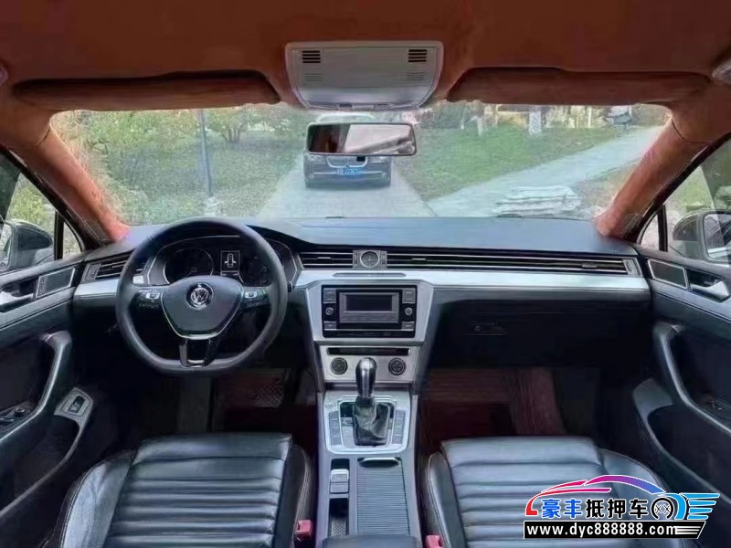 20年大众迈腾轿车抵押车出售