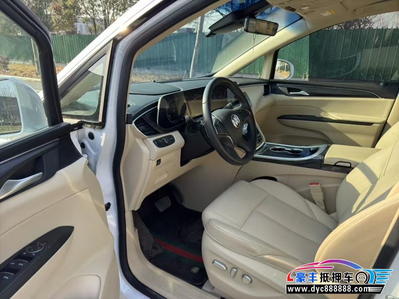 23年别克GL8轿车抵押车出售