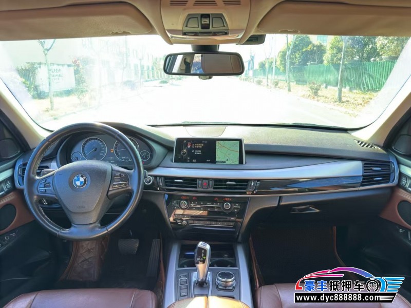 16年宝马X5轿车抵押车出售