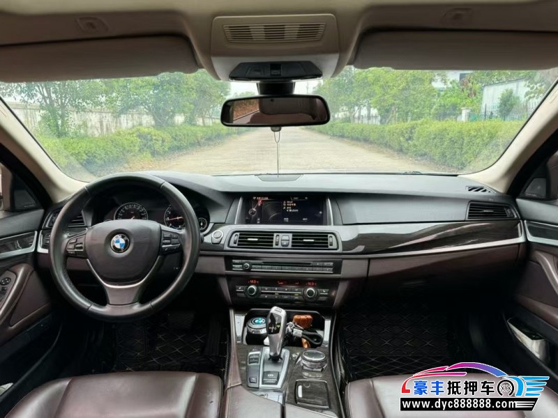 16年宝马5系轿车抵押车出售