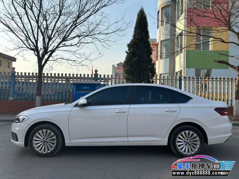 21年大众朗逸轿车抵押车出售