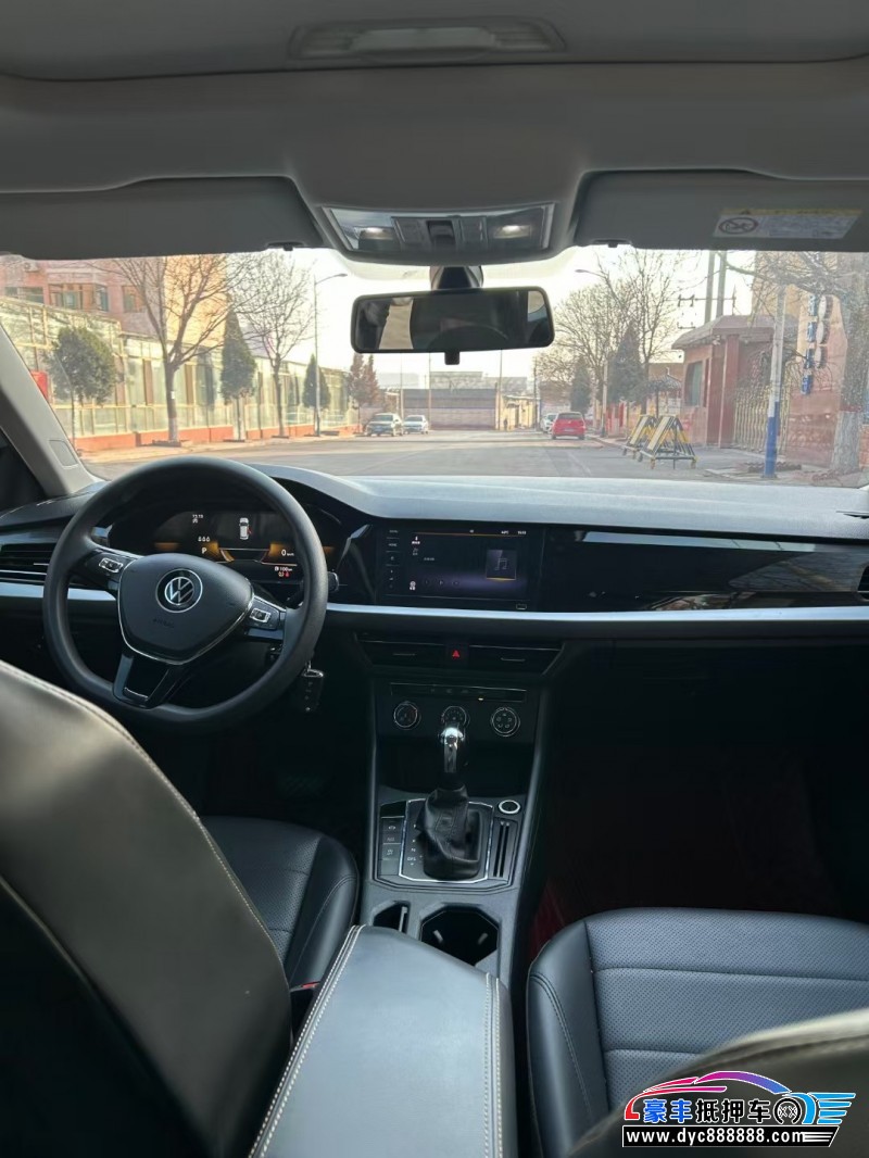 21年大众朗逸轿车抵押车出售