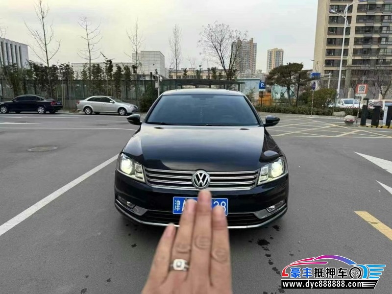 16年大众迈腾轿车抵押车出售