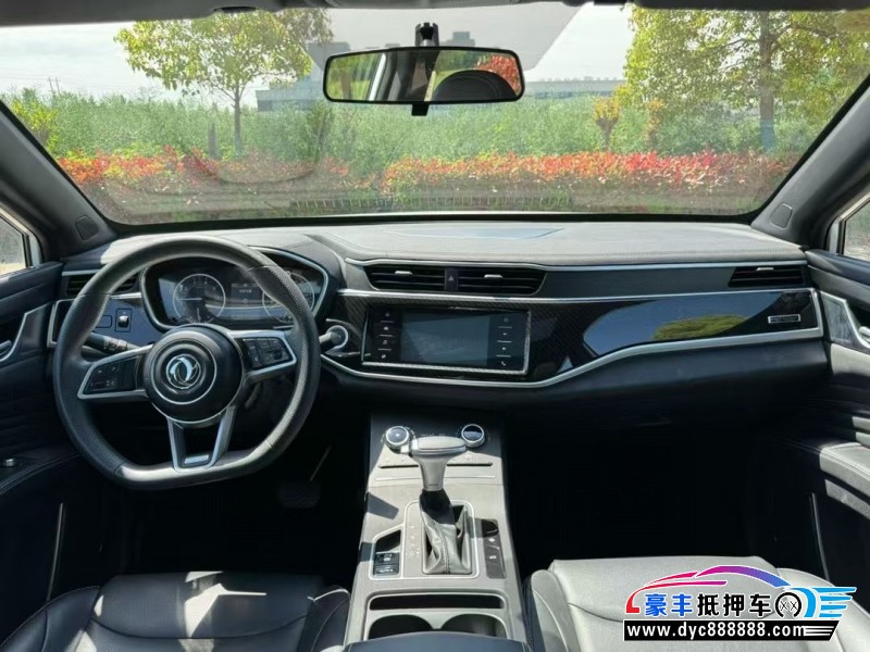 23年东风风光ix5轿车抵押车出售