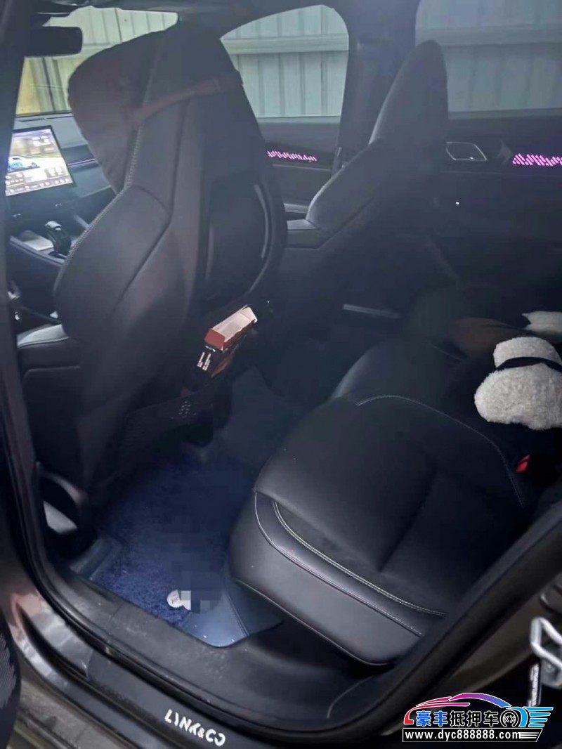 23年领克03轿车抵押车出售