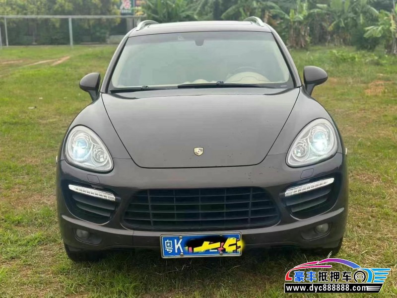 14年保时捷卡宴轿车抵押车出售