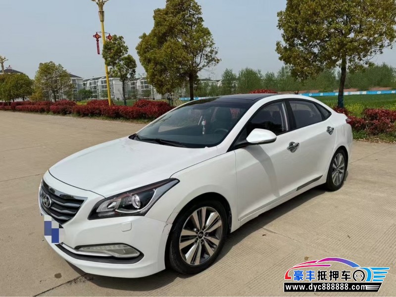 14年现代名图轿车抵押车出售