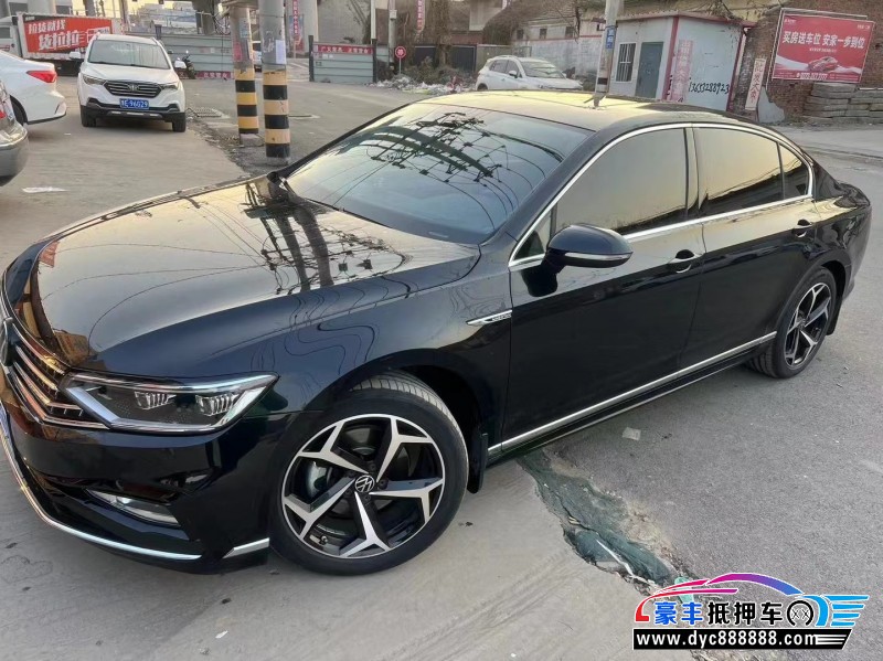 24年大众迈腾轿车抵押车出售