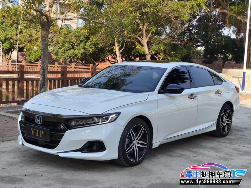 22年本田雅阁轿车抵押车出售