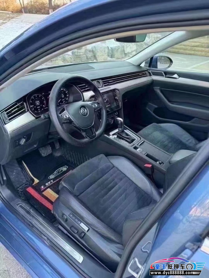 17年大众蔚揽轿车抵押车出售