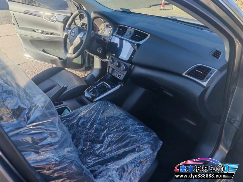 24年日产轩逸轿车抵押车出售