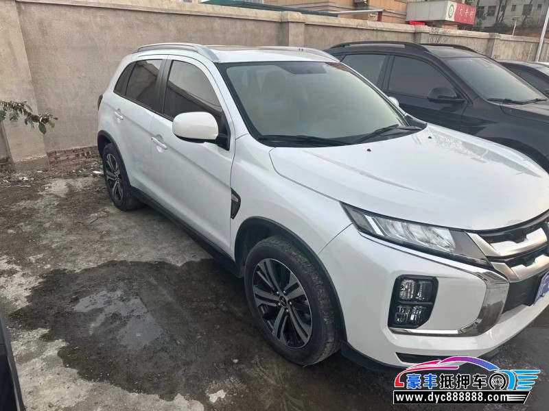 21年三菱劲炫轿车抵押车出售