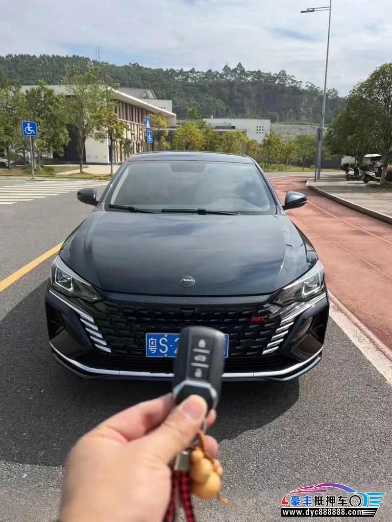 23年东风风神奕炫轿车抵押车出售