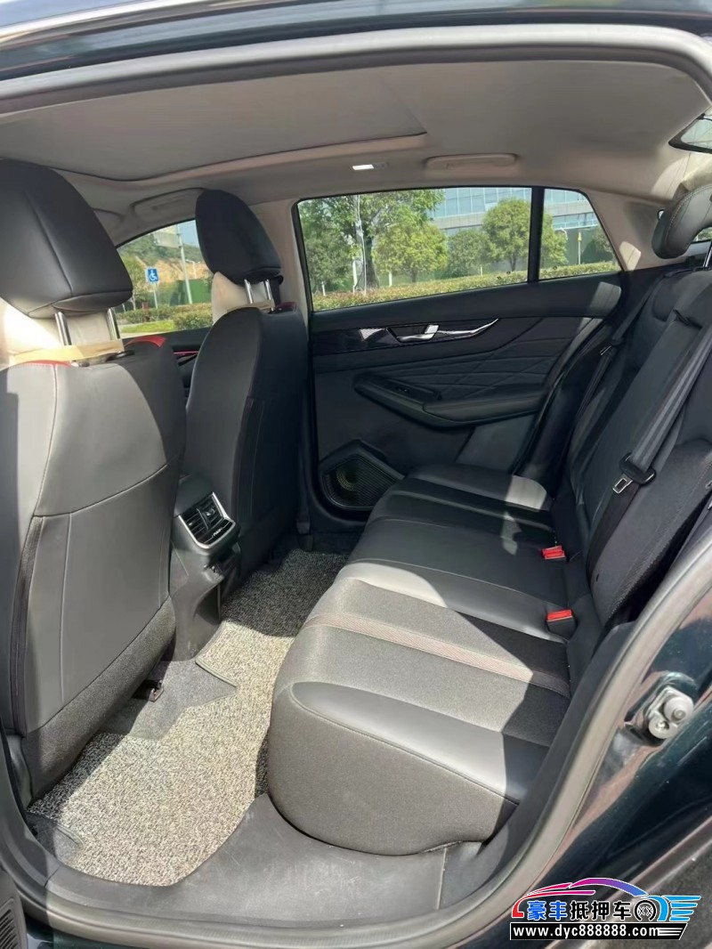 23年东风风神奕炫轿车抵押车出售