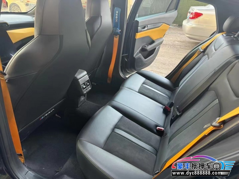 22年东风风神奕炫轿车抵押车出售