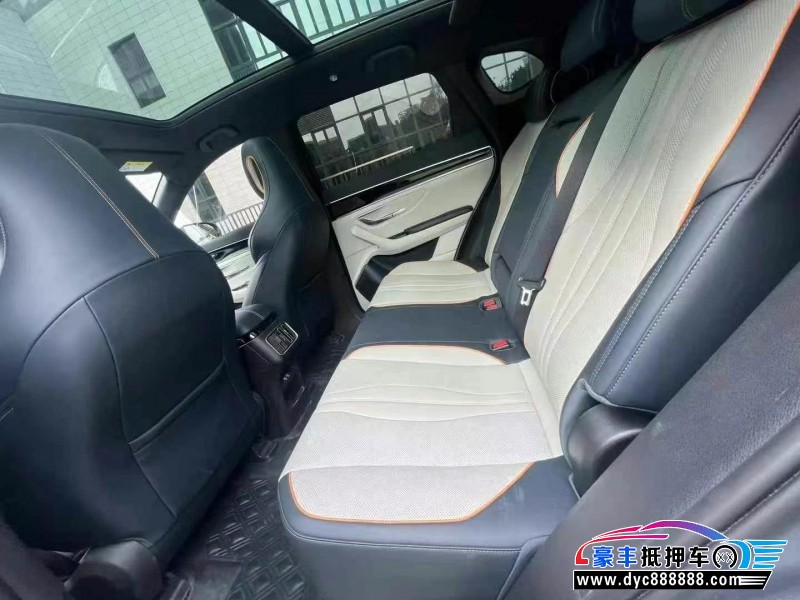 23年比亚迪宋轿车抵押车出售