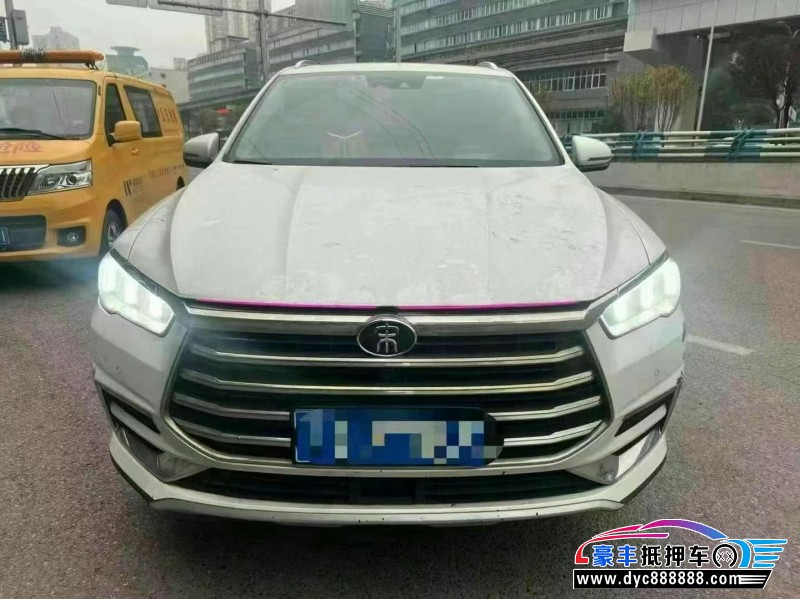 20年比亚迪宋轿车抵押车出售