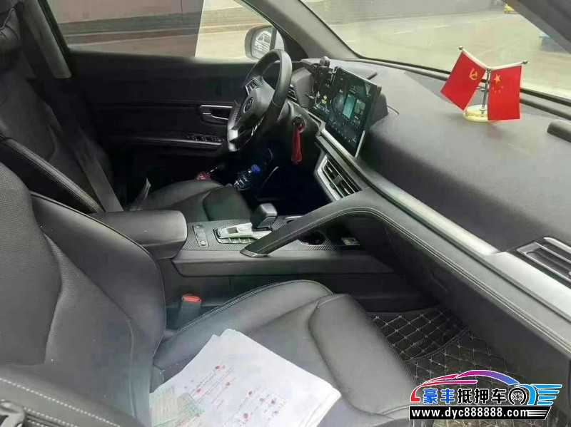 20年比亚迪宋轿车抵押车出售